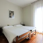 Vip's Hotell *