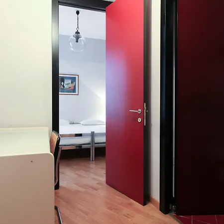 Vip's Hotel *